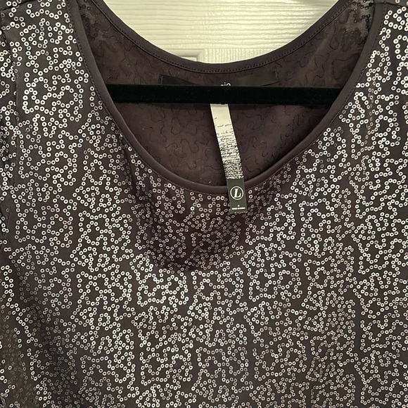 Kensie Stretch Sequin Mini - Picture 3 of 5